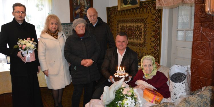 Сто років виповнилося Ядвізі Грицик із Теребовлянщини