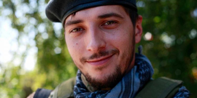 Виставку робіт полеглого воїна-тернополянина Віктора Гурняка відкрили у Києві