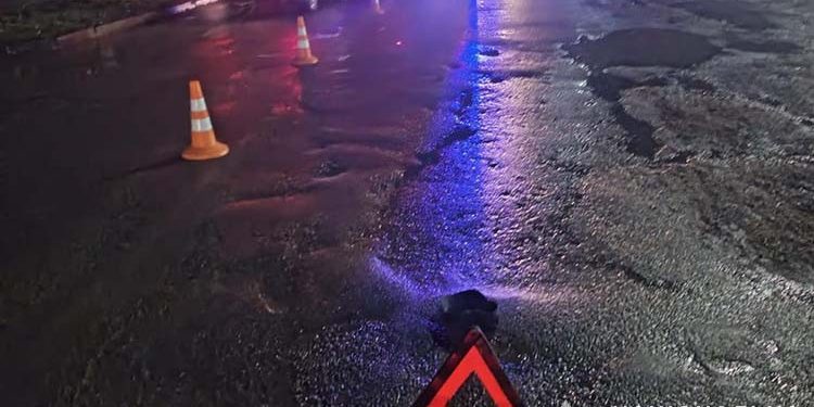 Пішохід загинув під колесами авто у Ланівцях