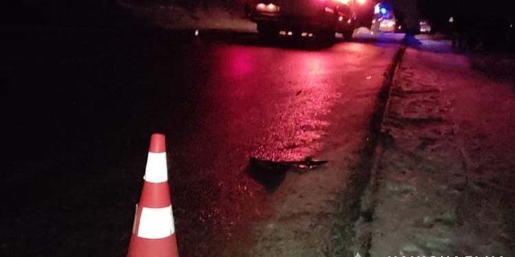 Пішохід загинув під колесами автомобіля у Скалатській громаді