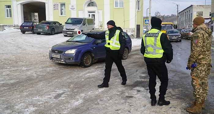 Представників мп примусово виселили із приміщення Свято-Миколаївського собору у Кременці