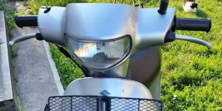 Чоловік вкрав скутер у Борщеві