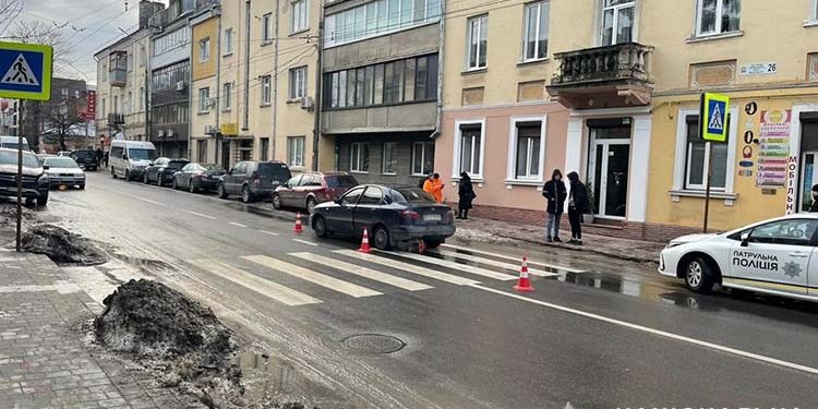 Чоловіка на пішохідному переході збили в Тернополі