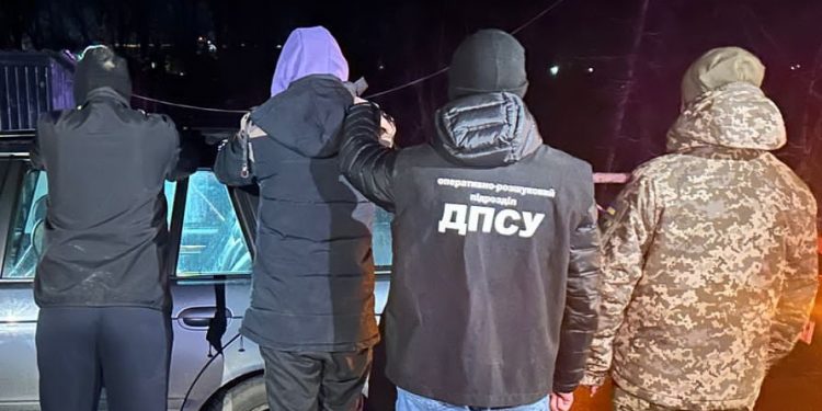 Ухилянта з Тернопільщини затримали прикордонники на Буковині