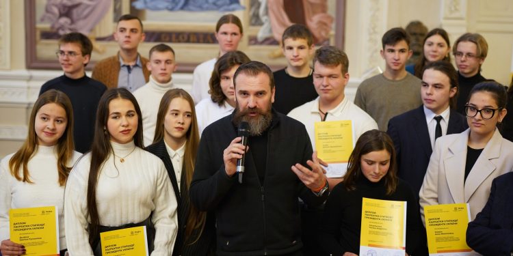 Стипендії президента України призначили сімом учням з Тернопільщини