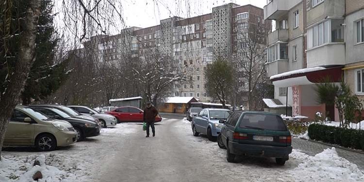 Накинувся на сусідку: тернополянин побив жінку у стоматологічній клініці