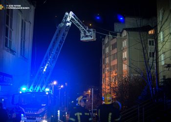 Суд горів у центрі Тернополя (ОНОВЛЕНО)