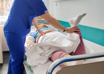 Тернопільські лікарі допомогли пацієнтці з рідкісною недугою