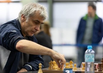 Гросмейстер із Копичинців Василь Іванчук здобув “срібло” на чемпіонаті Європи з швидких шахів