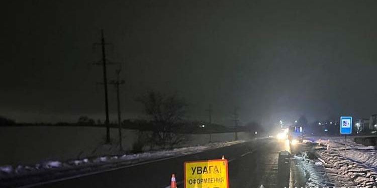 Чоловік загинув під колесами рейсового автобуса під Тернополем