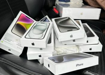 Тернополянин планував підпільно вивезти до Польщі 13 айфонів і гаджети