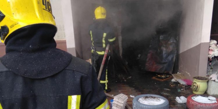 Пожежа спалахнула у багатоповерхівці Тернополя