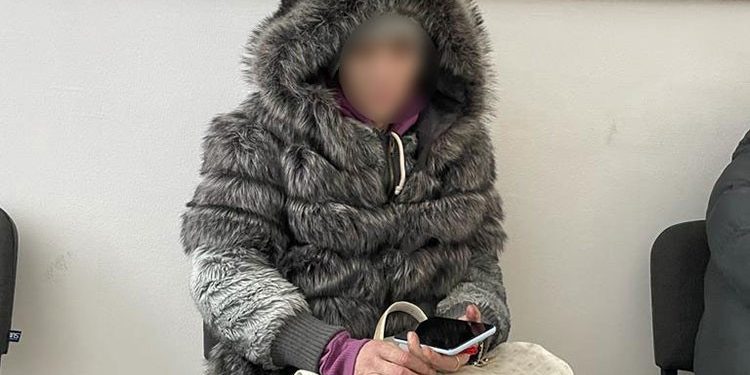 Жінку, яка торгувала наркотиками, викрили у Тернополі