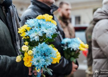 У Тернополі на фасаді будинку встановлять меморіальну таблицю захиснику, капітану поліції Віктору Мельниченку