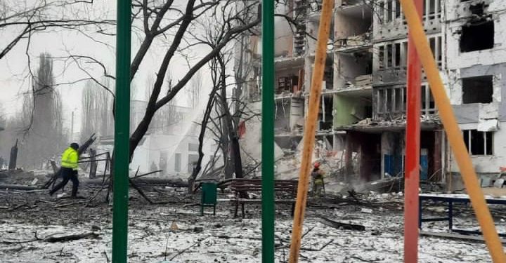 Окупанти вбили 5 людей: наслідки ранкової ракетної атаки