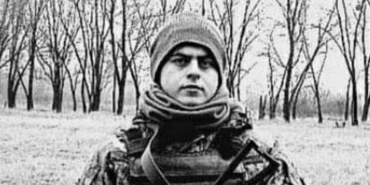 Молодого героя Романа Деремешка зустрічають сьогодні жителі Тернопілля